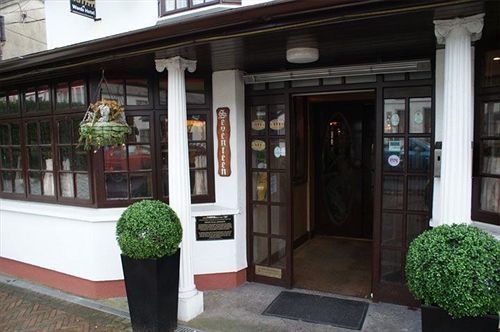Wards Hotel Galway Exteriér fotografie